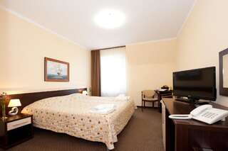 Курортные отели Puchacz - Spa Нехоже Двухместный номер с 1 кроватью или 2 отдельными кроватями-1